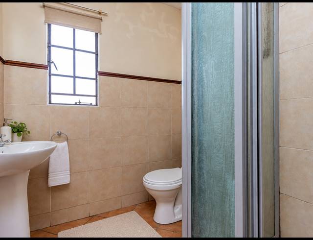 2 BEDROOM APARTMENT FOR SALE IN NOORDWYK